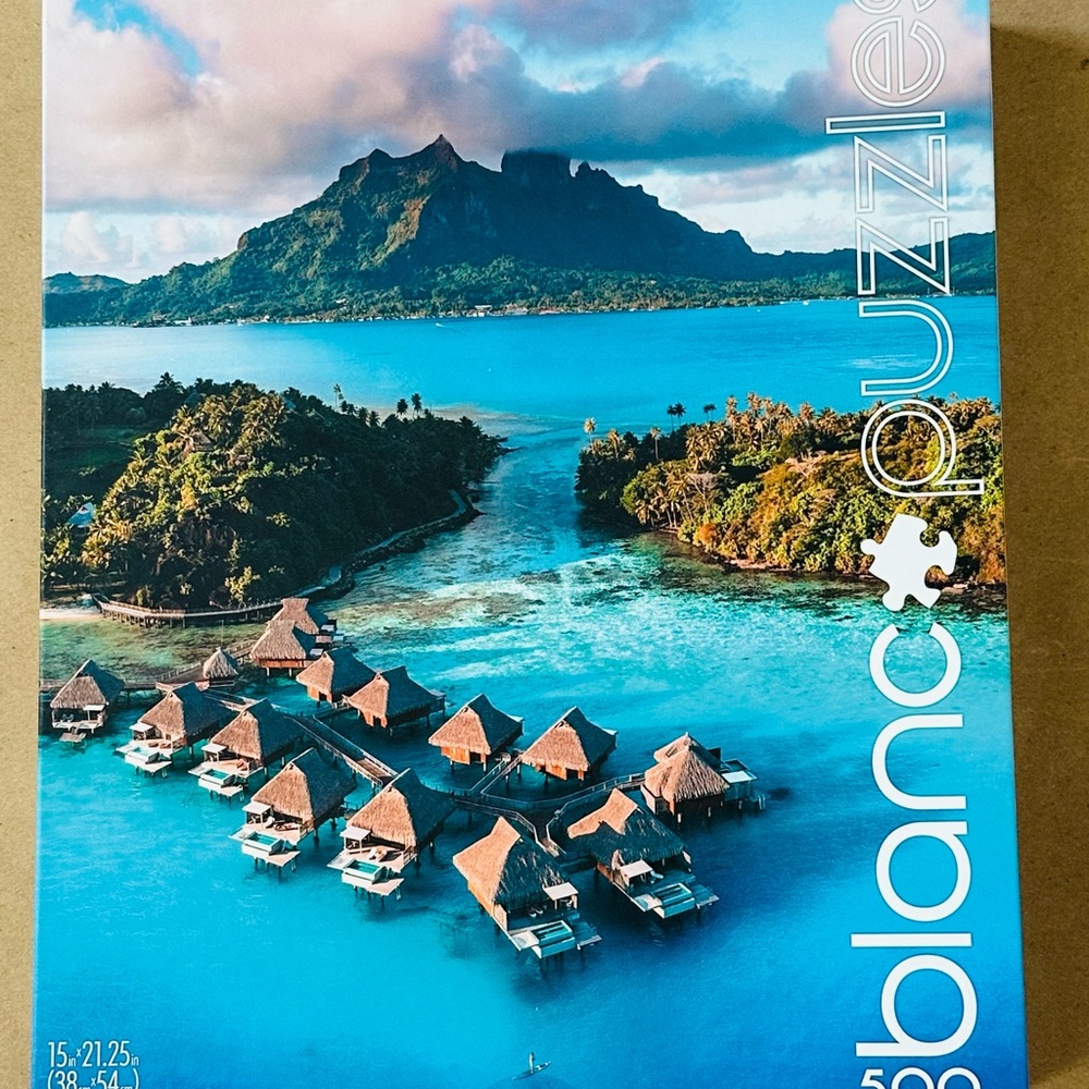Blanc Blue Island Paradise Puzzle